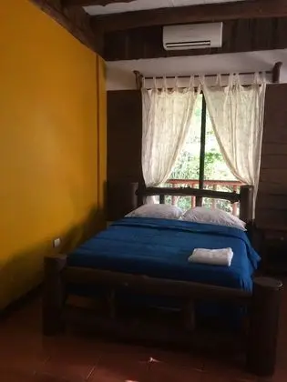 Habitacion vista a la calle planta baja