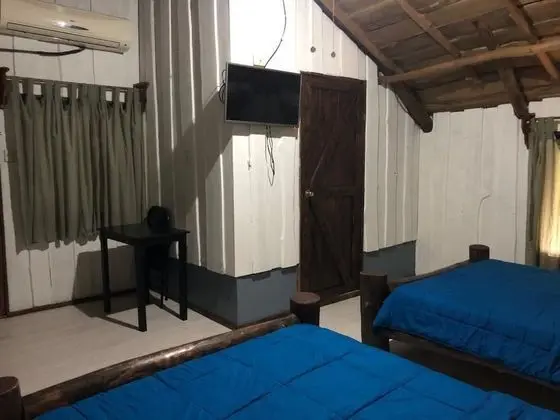 Habitacion vista al jardin planta alta