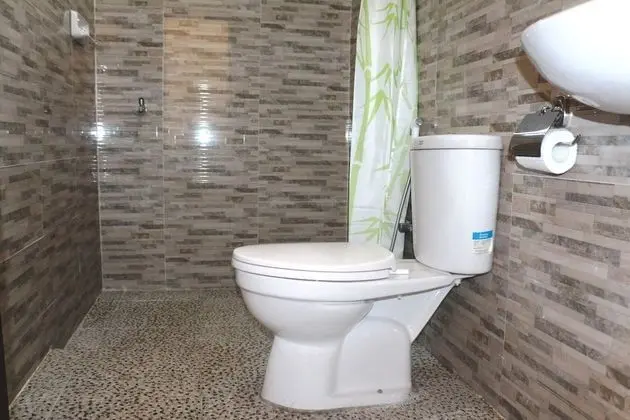 Basic Tek Büyük Yataklı Oda