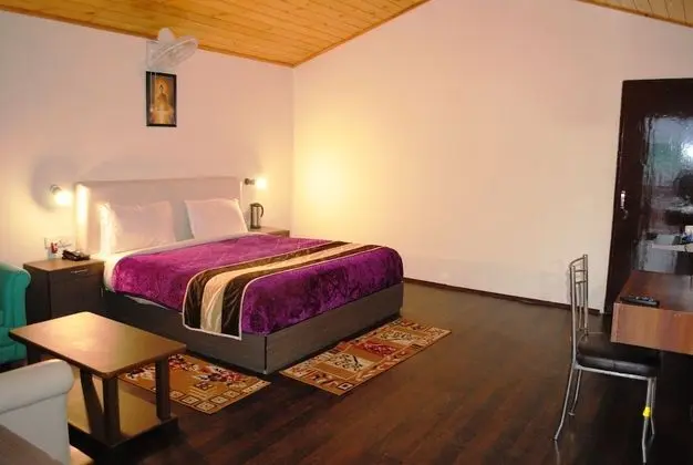 Super  Deluxe Cottage