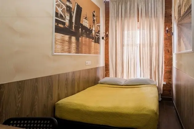 Standard Tek Büyük Yataklı Oda