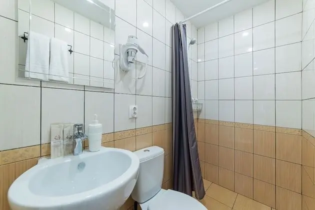 Standard Tek Büyük Yataklı Oda