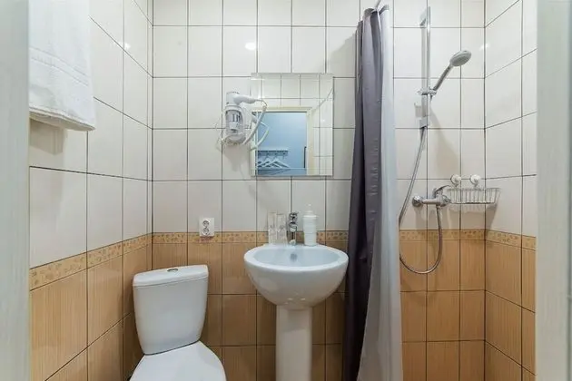 Standard Tek Büyük Yataklı Oda
