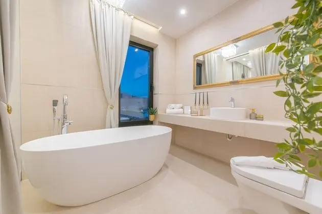 Luxury Tek Büyük Yataklı Oda