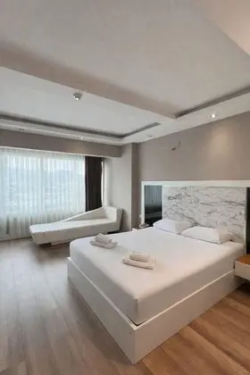 Standart Oda, Bahçe Manzaralı