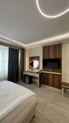 Superior,bahçe Manzaralı,büyük Yataklı