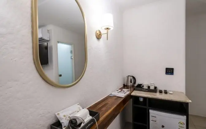 Oda (Standard room (Netflix viewing is pos)