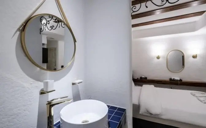 Oda (Standard room (Netflix viewing is pos)