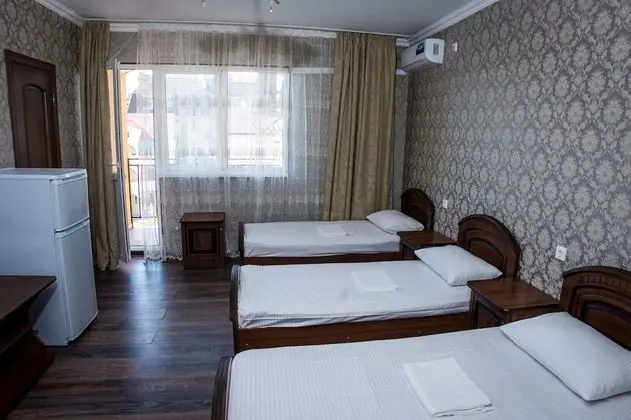 Standard Dört Kişilik Oda