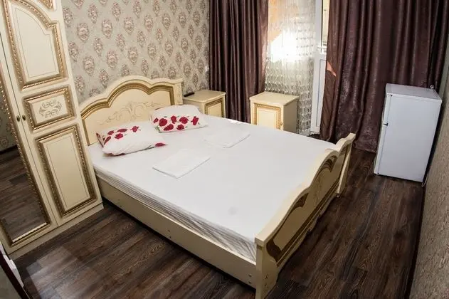 Tek Büyük veya İki Ayrı Yataklı Oda