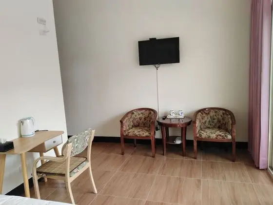 Tek Büyük Yataklı Oda, Balkon