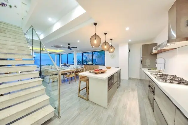 Luxury 3 Bedroom Villa with Ocean View and Private Infinity Pool