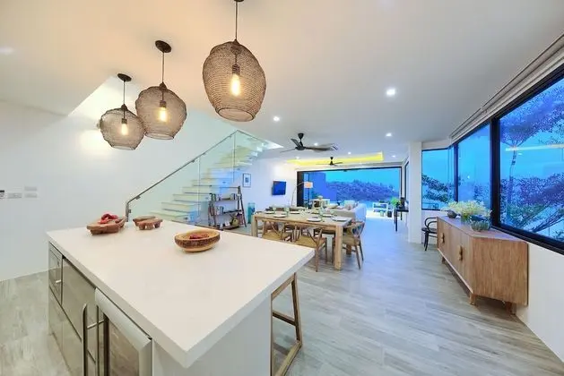 Luxury 3 Bedroom Villa with Ocean View and Private Infinity Pool