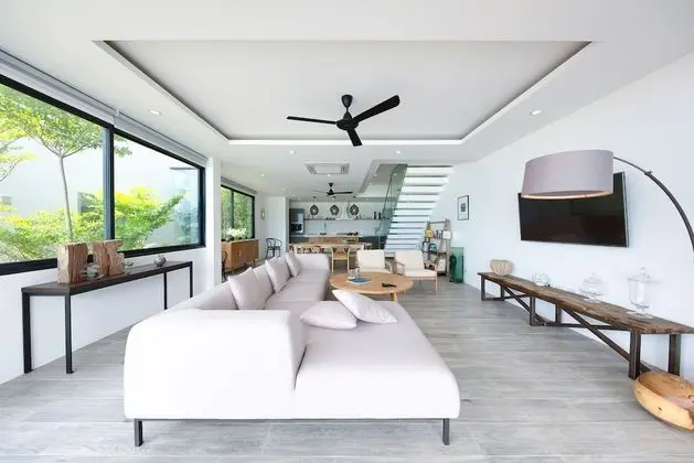 Luxury 3 Bedroom Villa with Ocean View and Private Infinity Pool