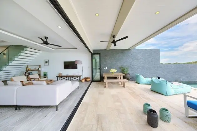 Luxury 3 Bedroom Villa with Ocean View and Private Infinity Pool
