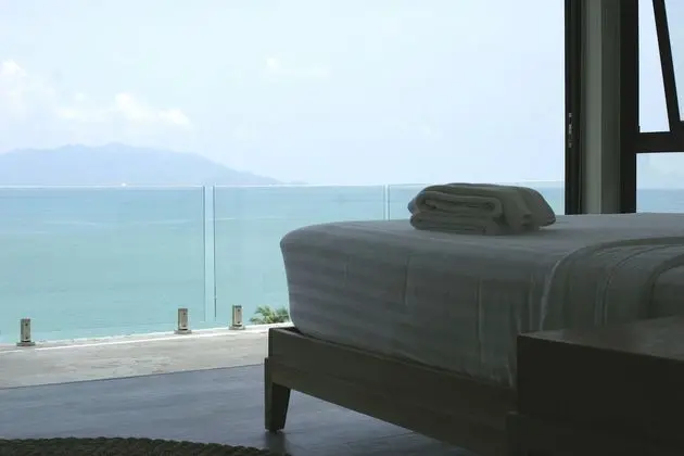 Luxury 3 Bedroom Villa with Ocean View and Private Infinity Pool
