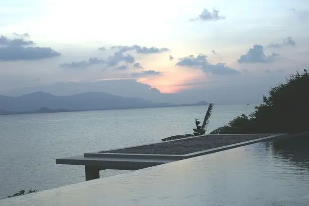 Luxury 3 Bedroom Villa with Ocean View and Private Infinity Pool
