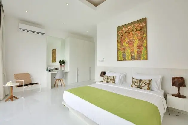 Luxury 4 Bedroom Villa with Ocean View and Private Infinity Pool