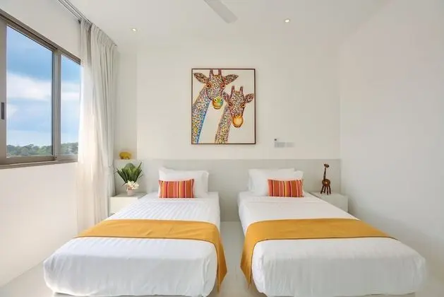 Luxury 4 Bedroom Villa with Ocean View and Private Infinity Pool