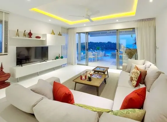 Luxury 4 Bedroom Villa with Ocean View and Private Infinity Pool