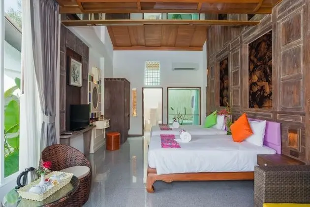 Sea View Pool Access Villa (Twin)