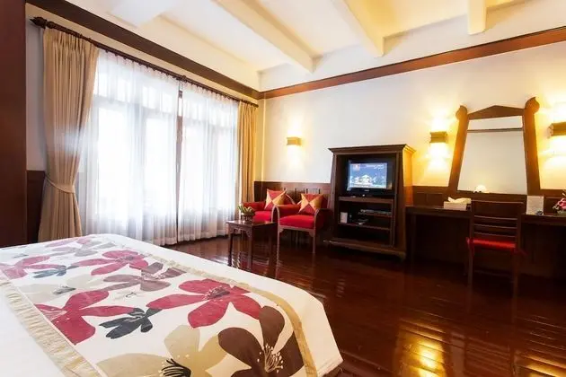 Deluxe Oda, Havuz Kullanımı