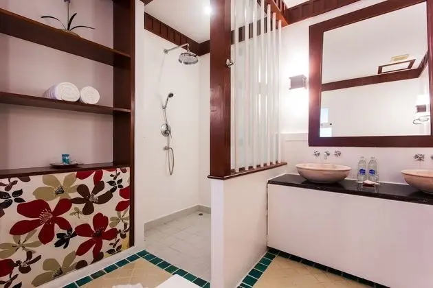 Deluxe Oda, Havuz Kullanımı