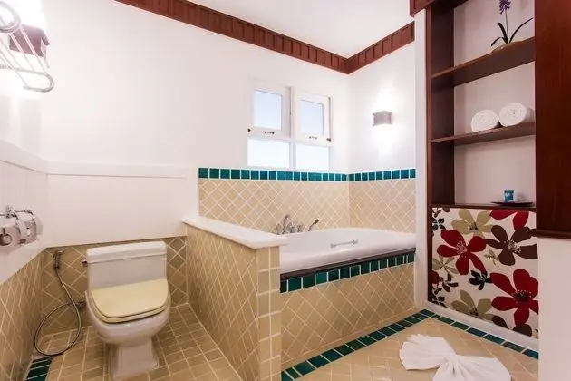 Deluxe Oda, Havuz Kullanımı
