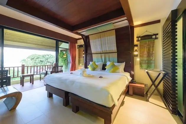 Deluxe Building Seaview