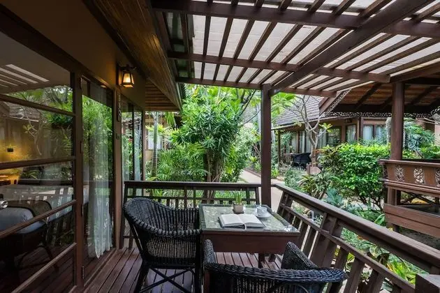 Grand Villa
