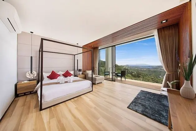 Deluxe Villa