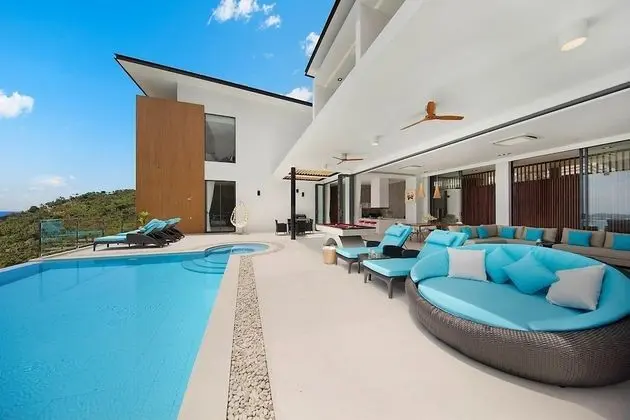 Deluxe Villa