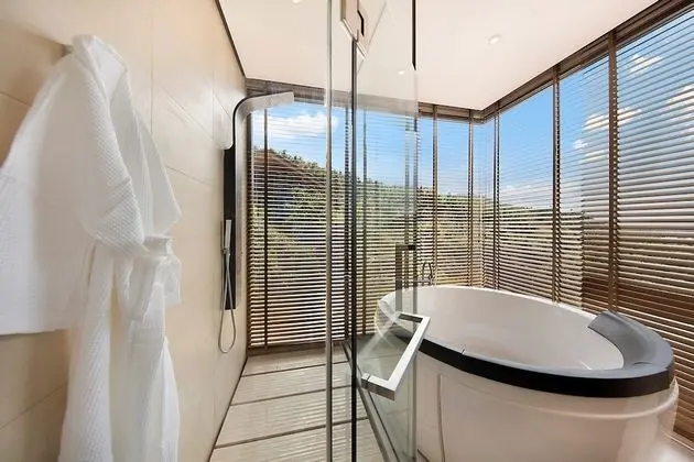 Deluxe Villa