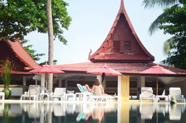 Poolside Villa