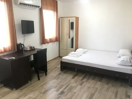 Basic Tek Büyük Yataklı Oda, 1 Büyük (Queen) Boy Yatak ve Çekyat, Sigara İçilmez, Şehir Manzaralı