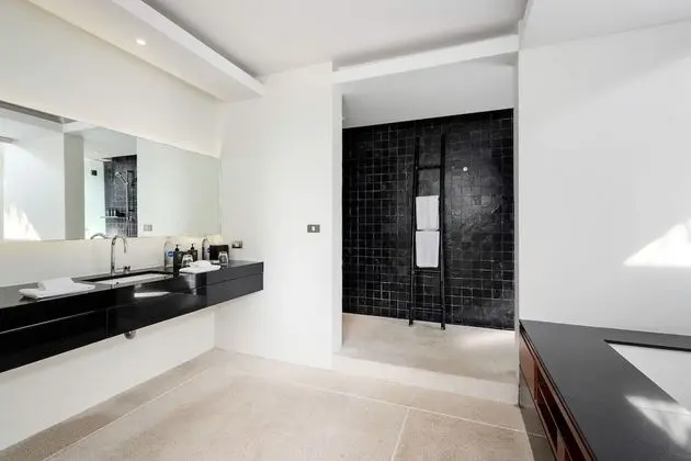 1 Bedroom Villa