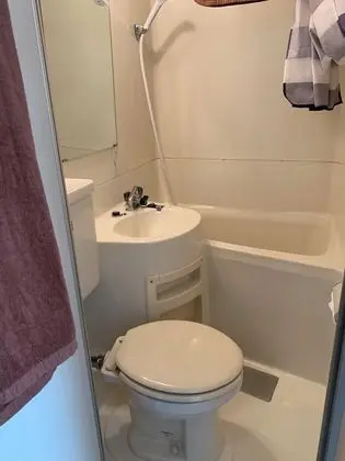 Tek Kişilik Oda, Sigara İçilmez (Unit bath type)