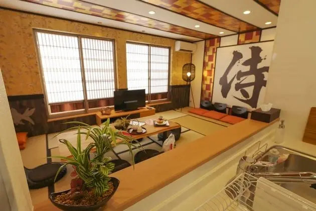 Design Villa (Vacation)