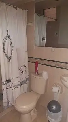 Tek Büyük Yataklı Oda, 1 Büyük (Queen) Boy Yatak, Ortak Banyo