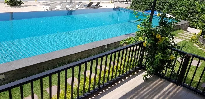 Deluxe Double Room with Balcony and Sea View