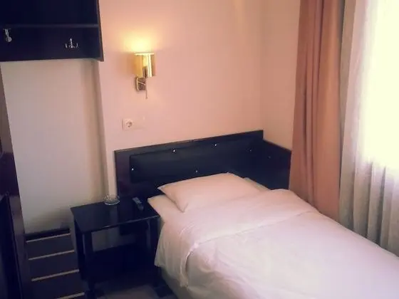 Tek Kişilik Oda