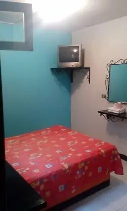 Tek Büyük Yataklı Oda, 1 Çift Kişilik Yatak