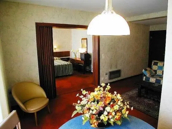 Tek Büyük Yataklı Oda, Balkon