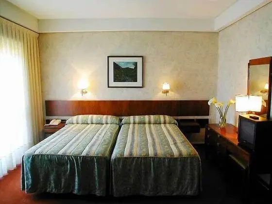 Üç Kişilik Oda, Balkon