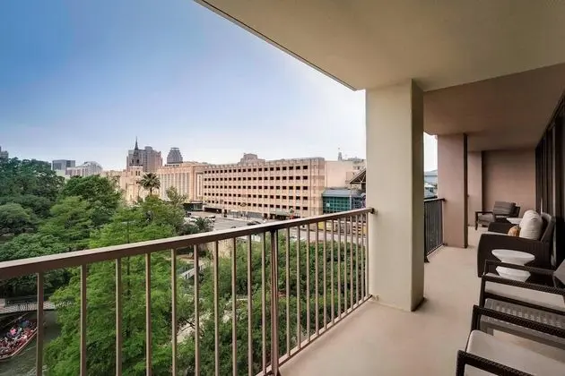 Oda, 1 En Büyük (King) Boy Yatak, Balkon (Hearing Accessible)