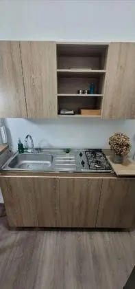 City Tek Büyük Yataklı Oda