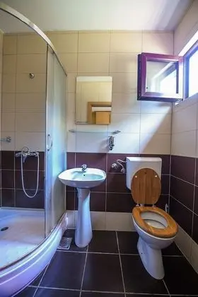 Basic İki Ayrı Yataklı Oda