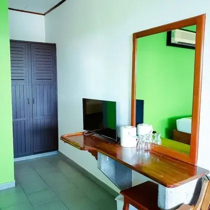 Standard room 1 Double Bed and 1 Twin Bed