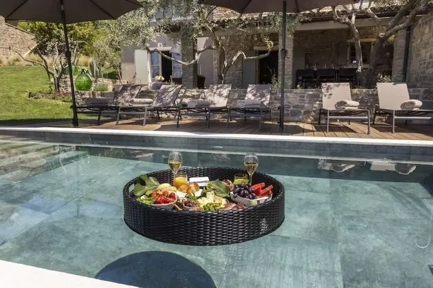 Exclusive Villa, Birden Çok Yatak, Havuz Manzaralı