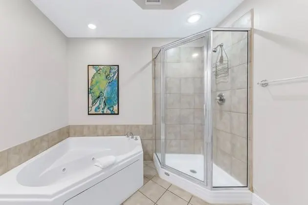 Comfort Daire, 3 Yatak Odası, Sıcak Su Küveti, Plaj Manzaralı